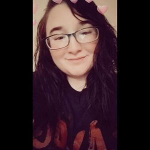 Meet your Posher, Andria
